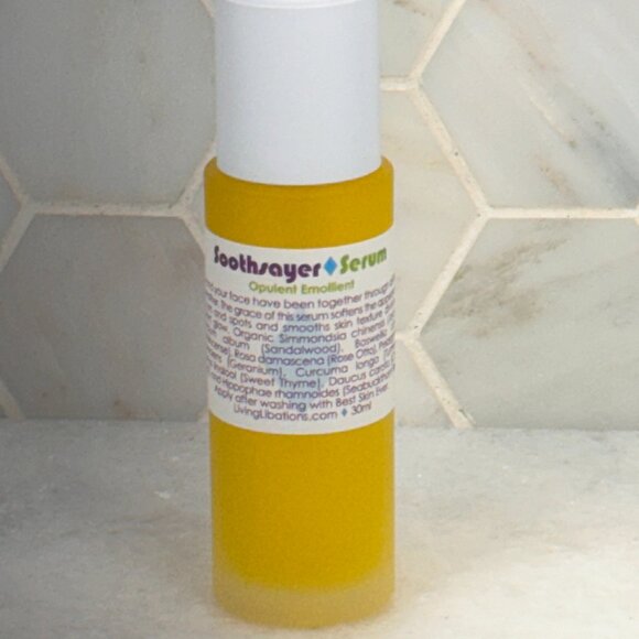 Living Libations Natural Soothsayer Face Serum (30 ml) - Picture 1 of 1